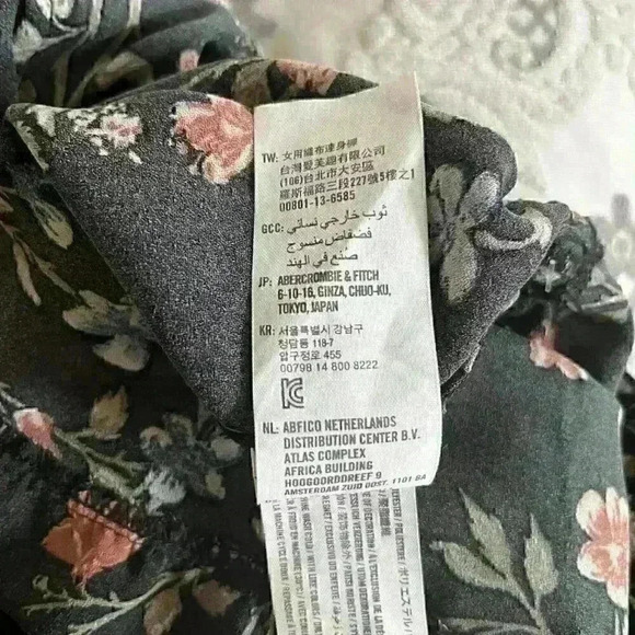 Abercrombie & Fitch Romper Floral Long Sleeve  Cinch Waist Black - Picture 9 of 12